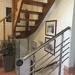 Thomas House