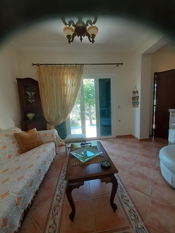 Villa Thomas House